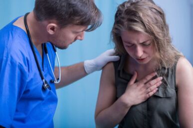 The patient complains of severe discomfort in the chest